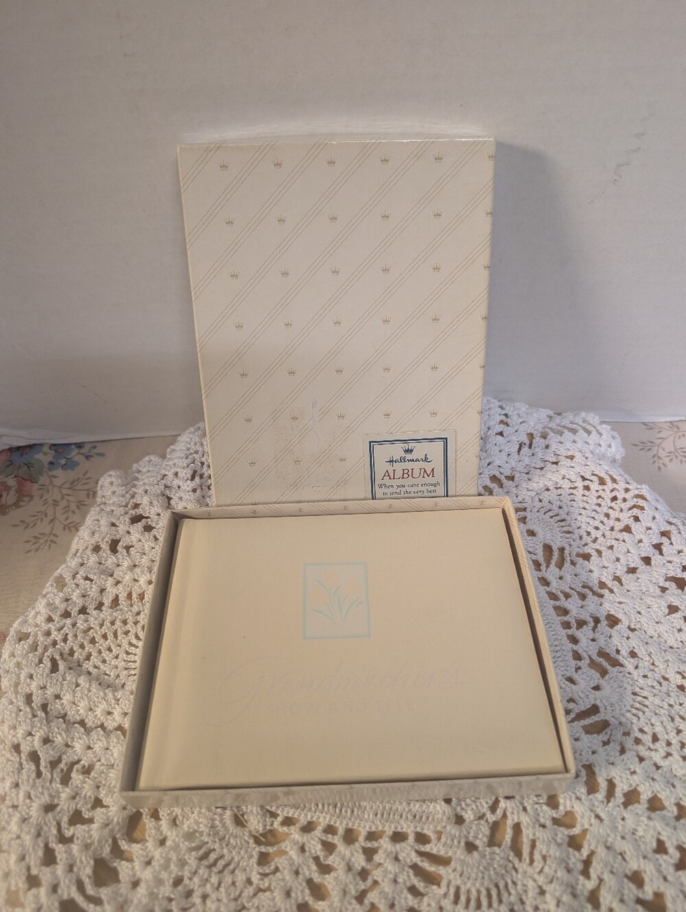 New Vintage 1986 Hallmark Show And Tell Flip Baby Photo Album Grandma Brag Book